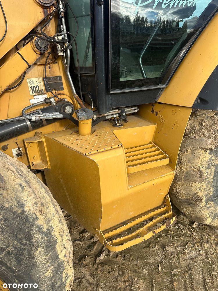 Caterpillar 444E - 7