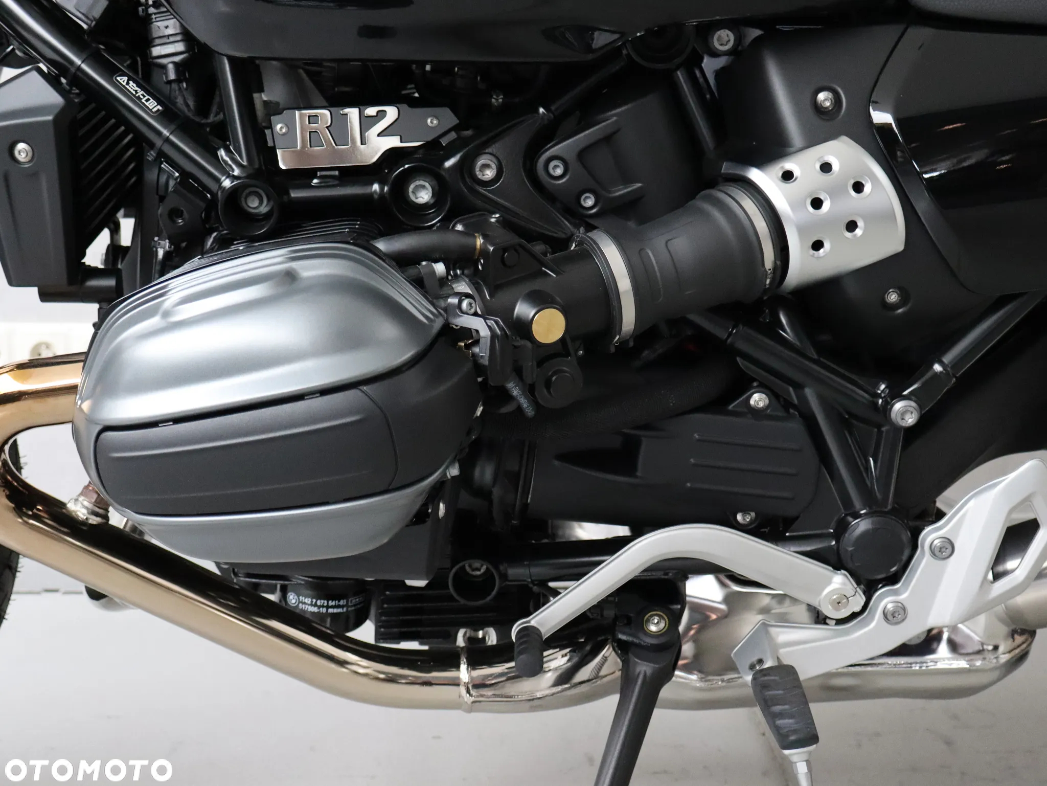 BMW R - 10