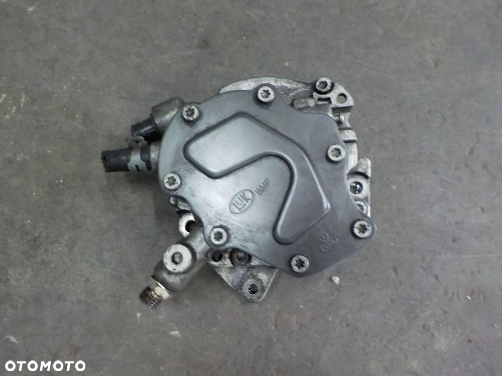 VW T5 2.5 TDI BNZ AXD POMPA PALIWA WACUM 070145209F - 1
