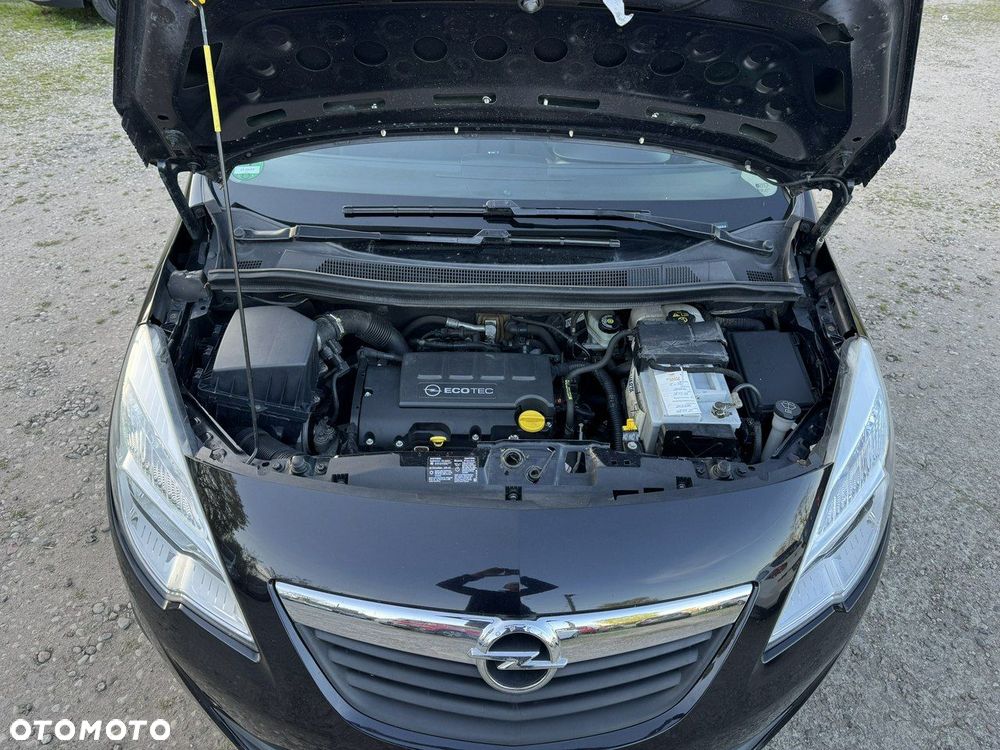Opel Meriva - 10
