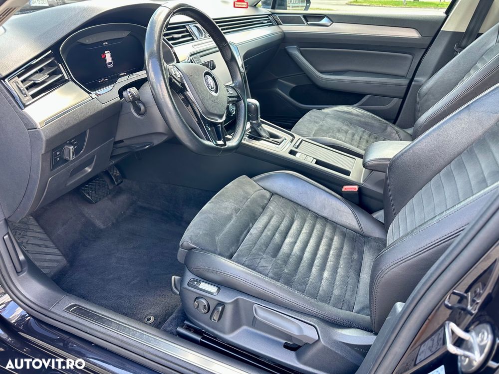 Volkswagen Passat 2.0 TDI DSG Highline - 11