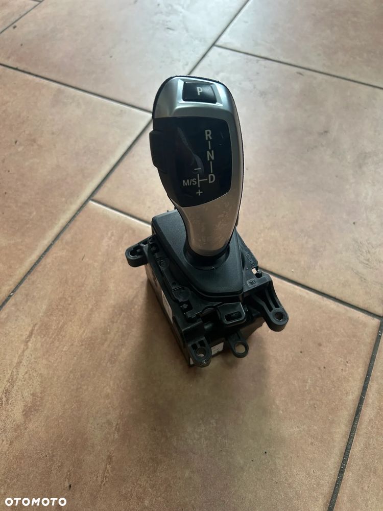 BMW F20 F22 F30 F31 F34 F36 WYBIERAK GAŁKA LEWAREK EUROPA 9260968 - 1