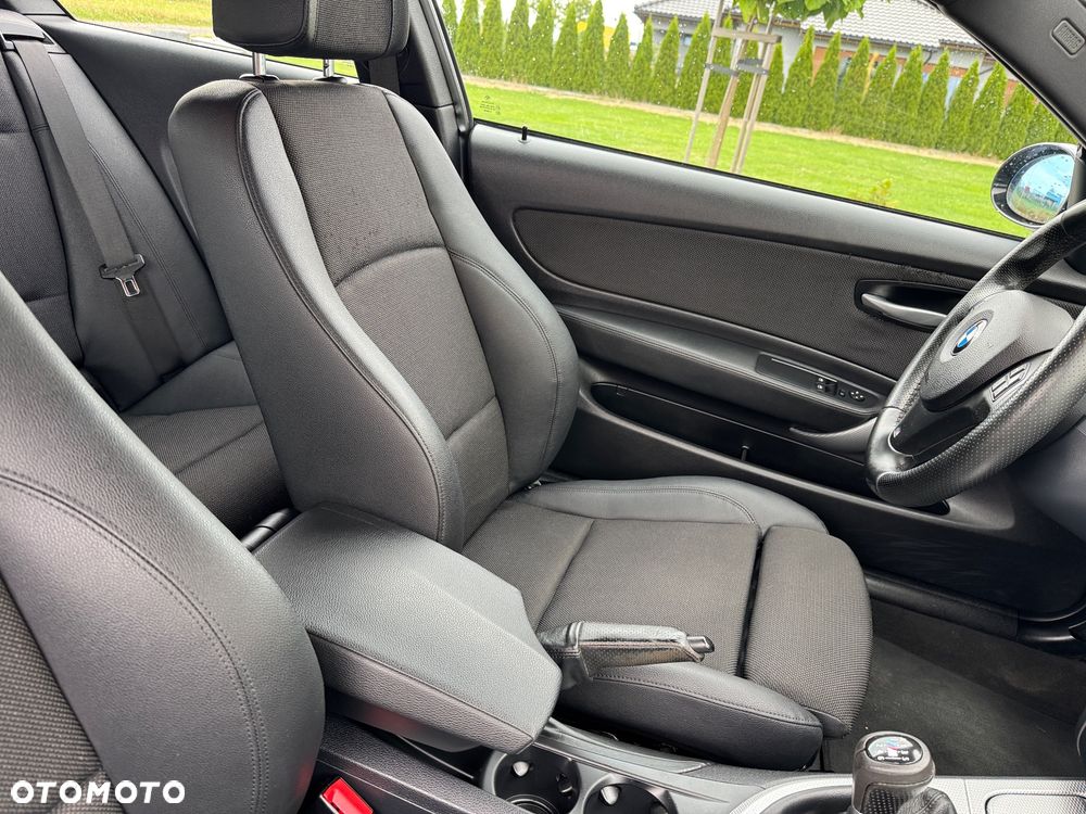 BMW Seria 1 118d DPF Edition Sport - 28