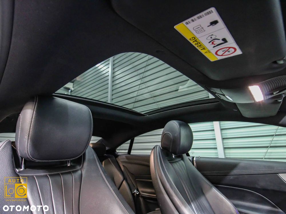 Mercedes-Benz Klasa E 300 9G-TRONIC AMG Line - 13