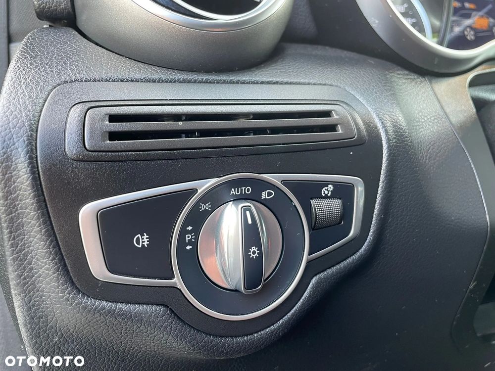 Mercedes-Benz GLC 200 4-Matic - 11