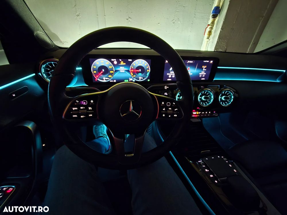 Mercedes-Benz A 250 e 8G-DCT - 2