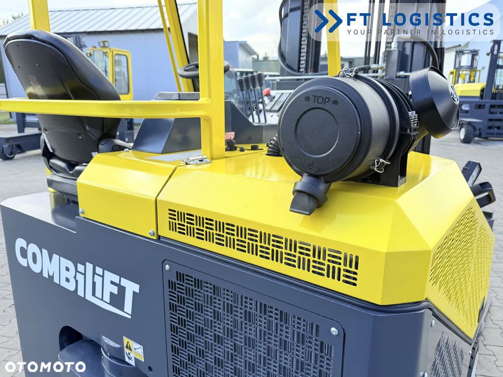 Combilift WÓZEK CZTEROKIERUNKOWY - WIELOKIERUNKOWY | COMBILIFT CB2500 | GAS | TRIPLEX 4900MM | WOLNY SKOK | POZYCJONER WIDEŁ | PRZESUW WIDEŁ | STAN IDEALNY | Szeroka oferta wózków czterokierunkowych i bocznych, dopasowanych do różnorodnych potrzeb i zastosowań - 9