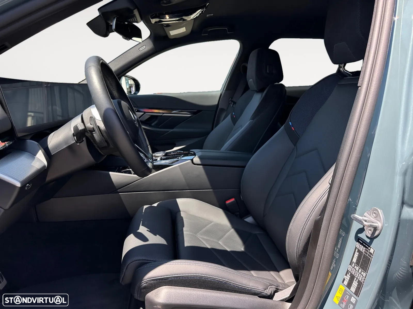 BMW i5 Touring eDrive40 - 10