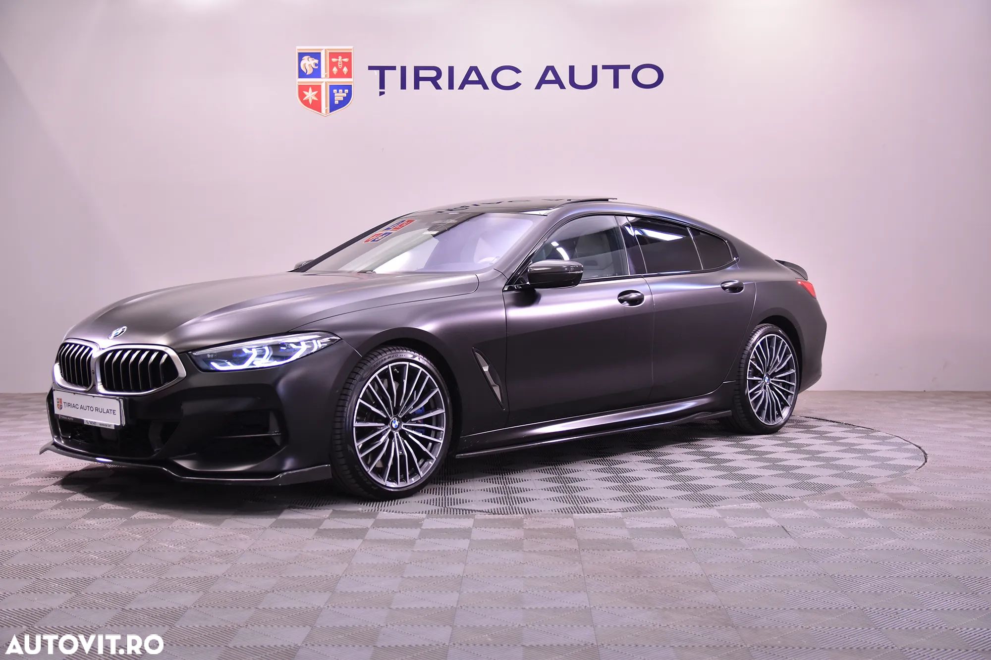 BMW M8 M850i xDrive AT - 1