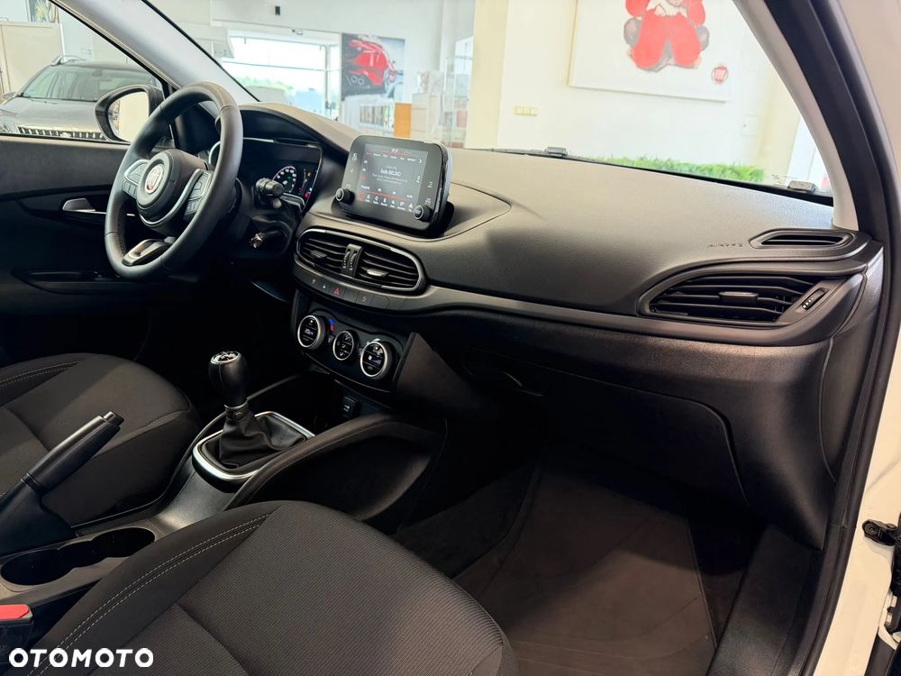 Fiat Tipo 1.0 T3 - 11