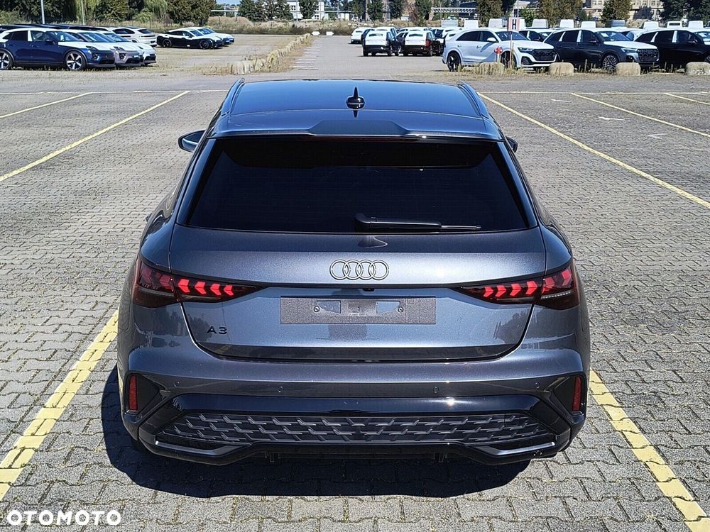 Audi A3 Sportback - 10