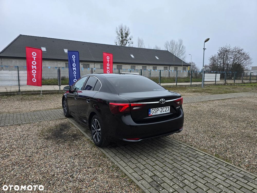 Toyota Avensis 2.0 Prestige MS - 8