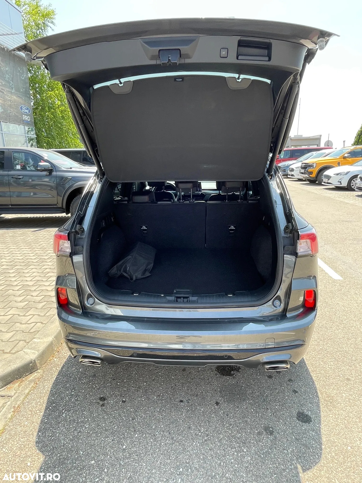 Ford Kuga 2.5 Duratec FWD PHEV ST-Line X - 11