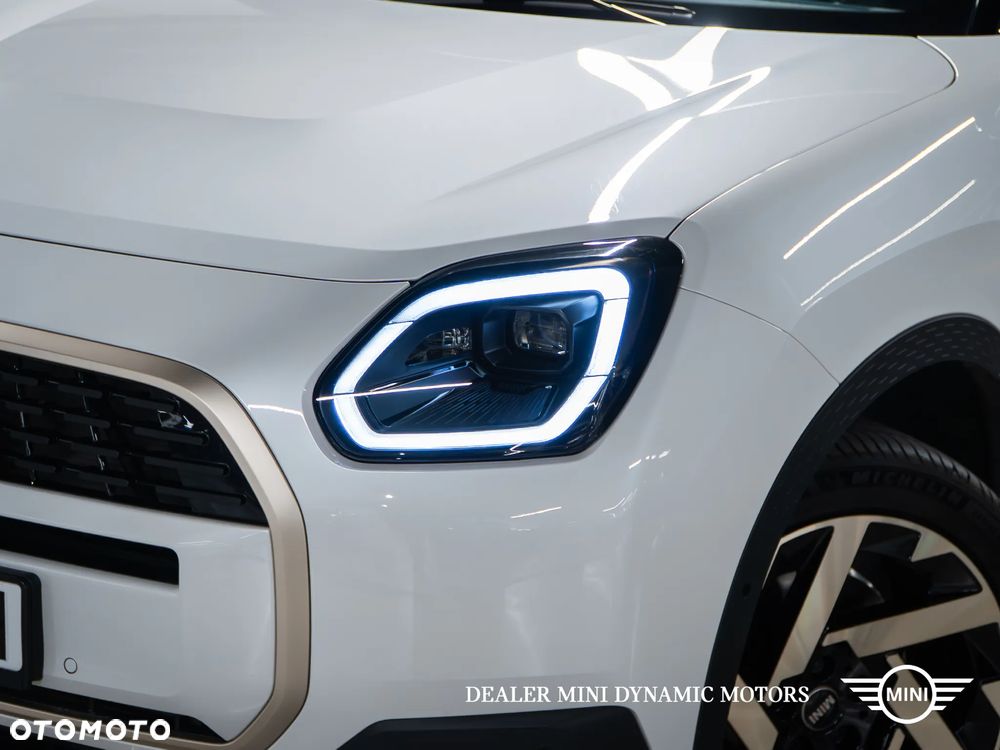 MINI Countryman C Favoured Trim - 8