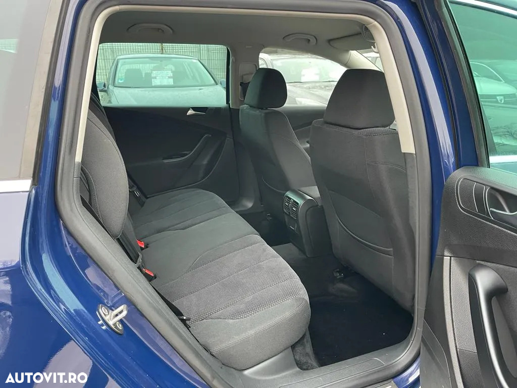 Volkswagen Passat Variant 1.4 TSI BlueMotion Technology Business Edition - 7