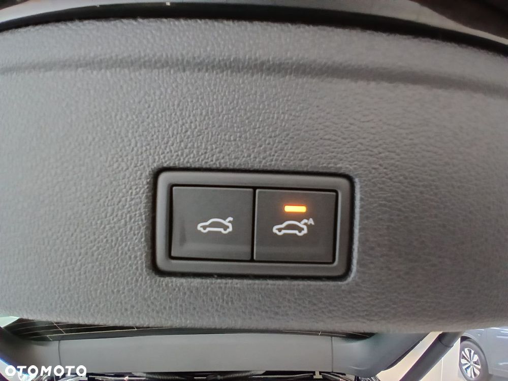 Volkswagen Touareg - 9