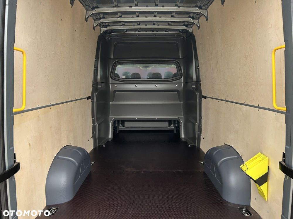 Volkswagen Crafter 35 Brygadówka/AUTOMAT/L4H3, 2.0 BiTDI 163KM, 4490mm, Wysoki dach, r.o. 4490 mm - 12
