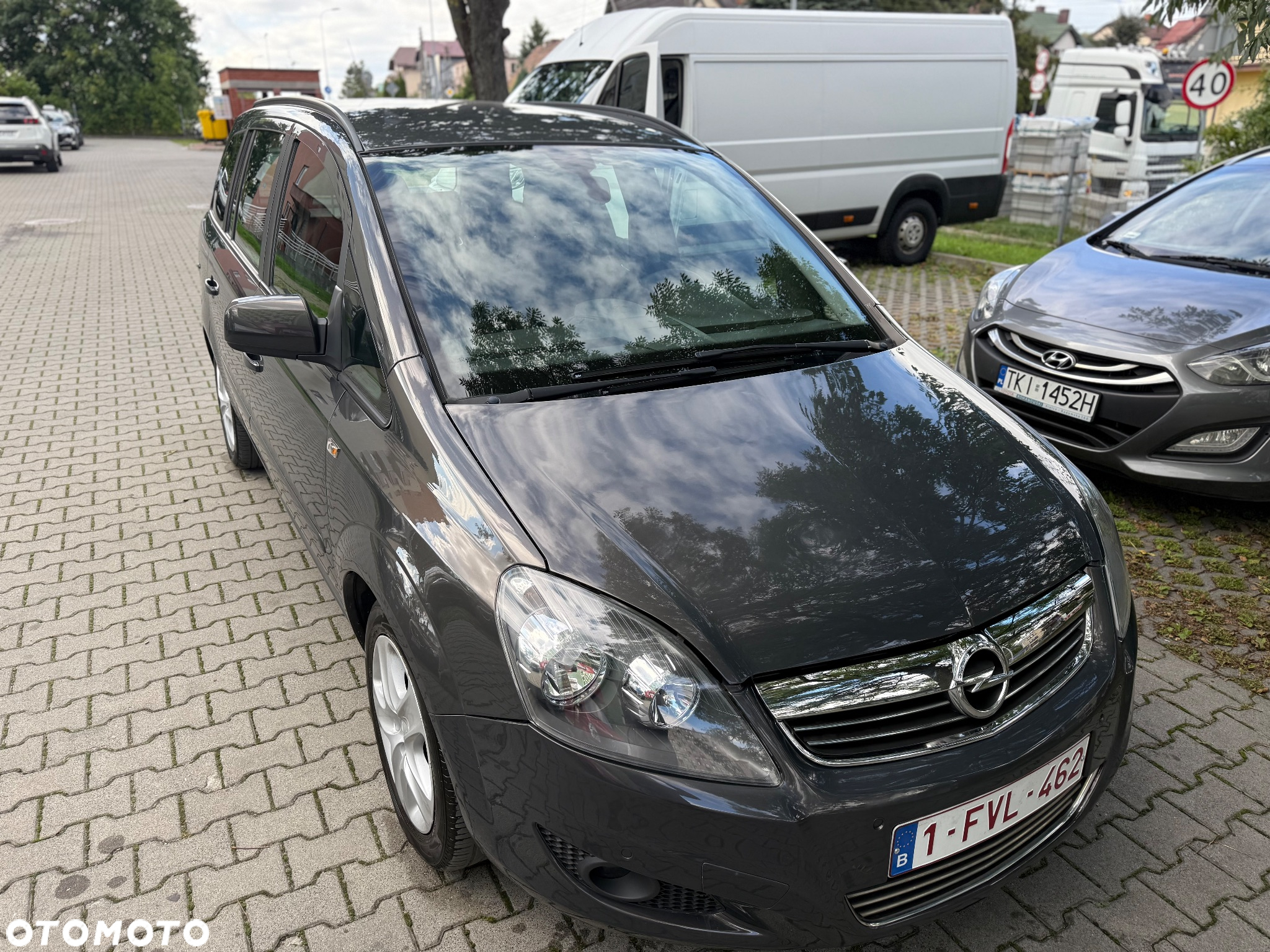 Opel Zafira 1.6 - 4