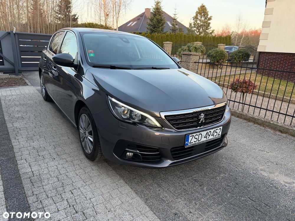 Peugeot 308 BlueHDi 130 Stop & Start Allure Business-Paket - 1