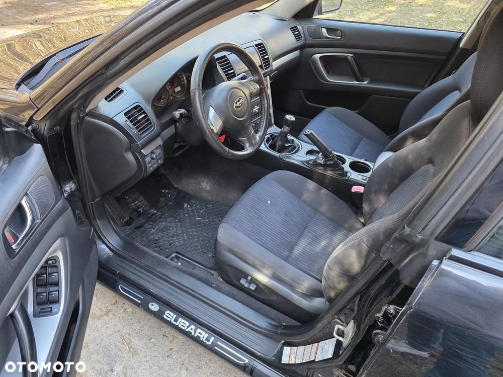 Subaru Legacy 2.0D RA 000 - 16
