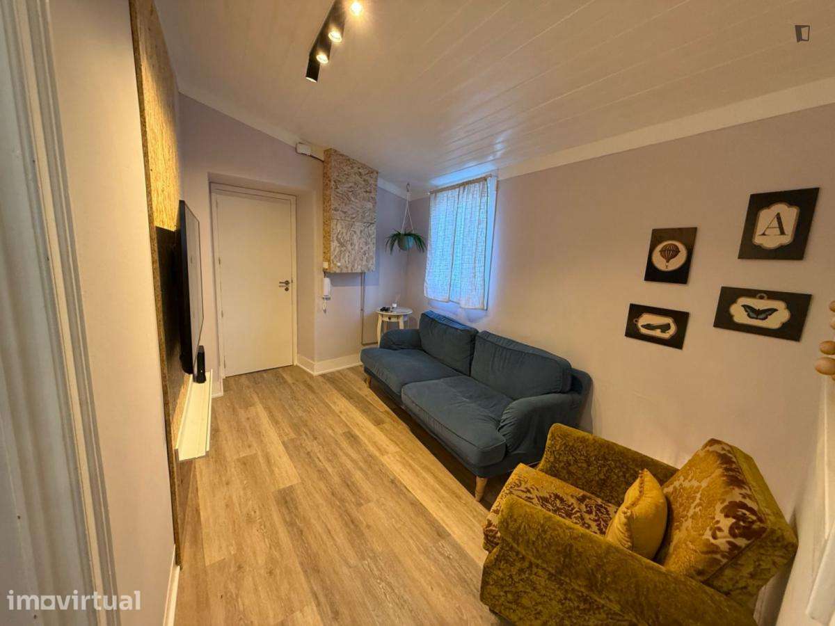 Quarto - localizado em Santarem - Grande imagem: 4/10