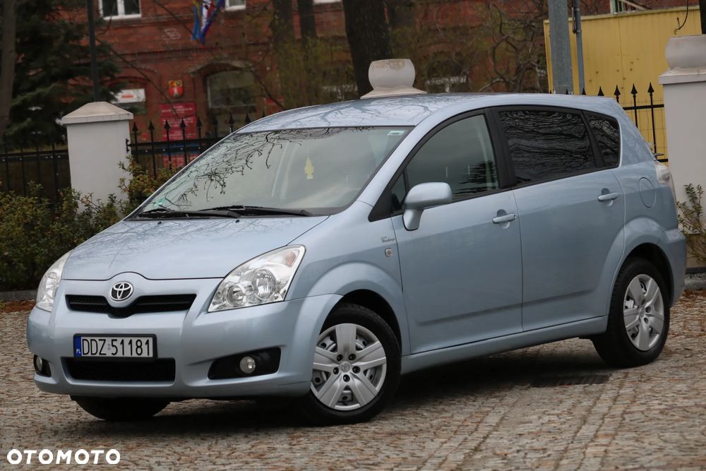 Toyota Corolla Verso - 27