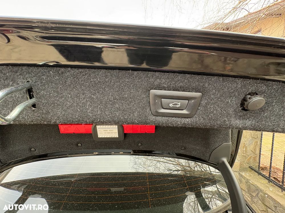 BMW Seria 5 520i AT MHEV - 25