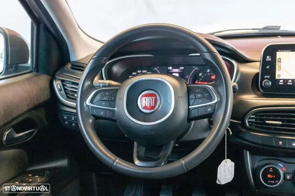 Fiat Tipo Station Wagon 1.3 M-Jet Lounge Tech - 14