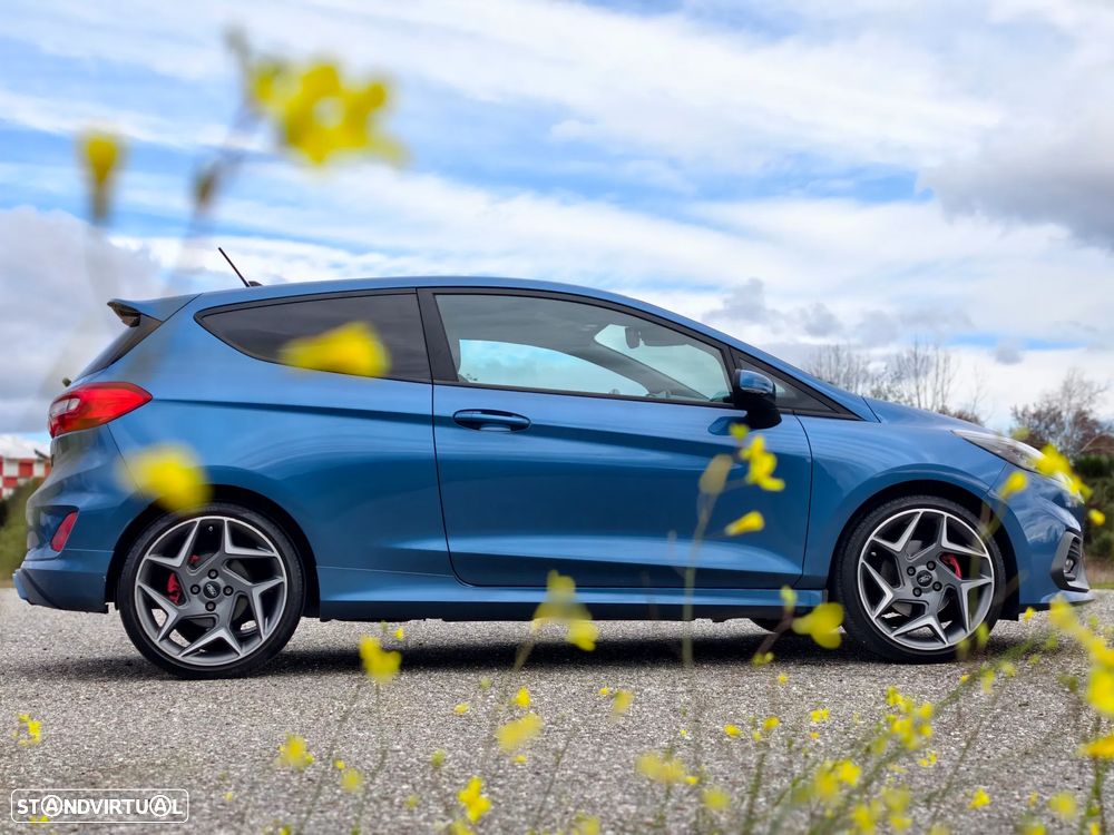 Ford Fiesta 1.5 EcoBoost ST - 4