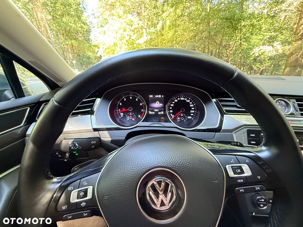 Volkswagen Passat 2.0 TSI 4Mot Elegance DSG - 24