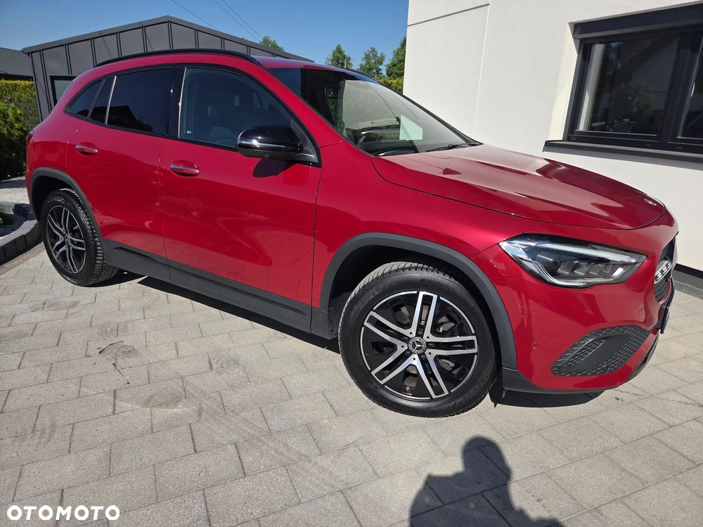 Mercedes-Benz GLA 250 4-Matic Edition 1 - 17