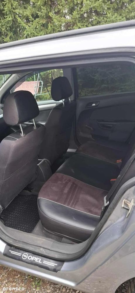 Opel Astra - 8