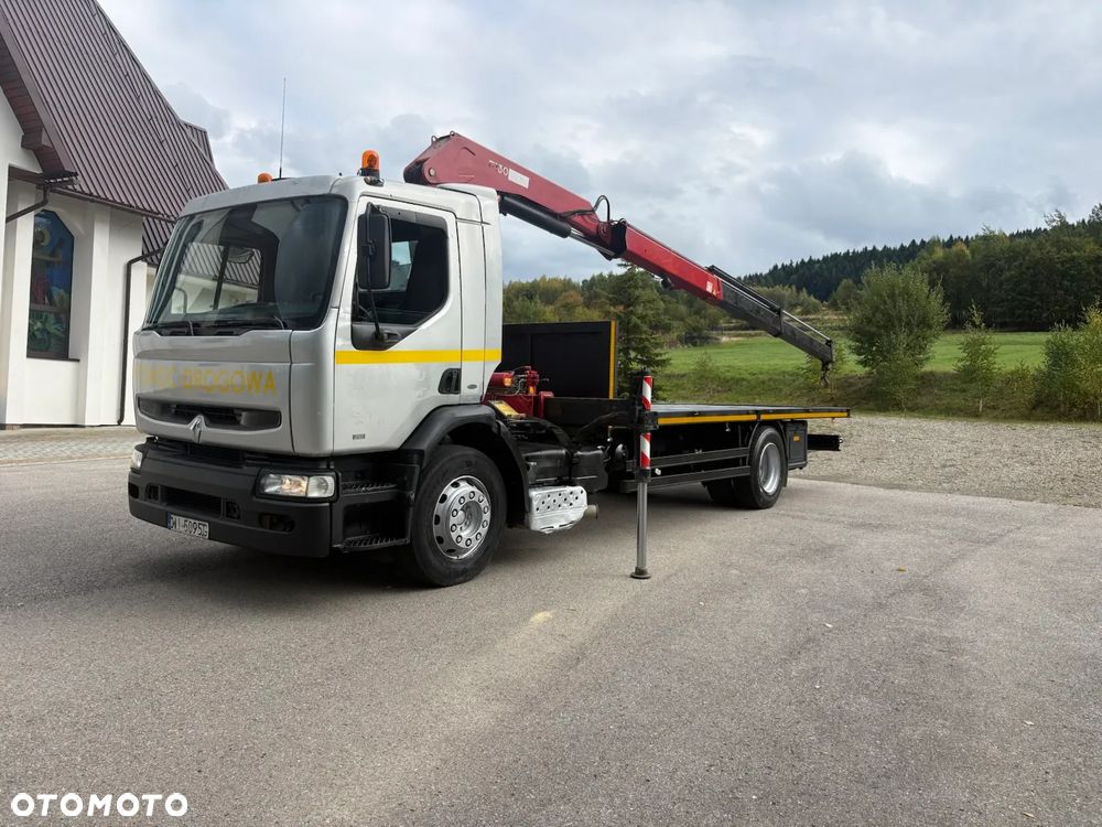 Renault Premium - 8