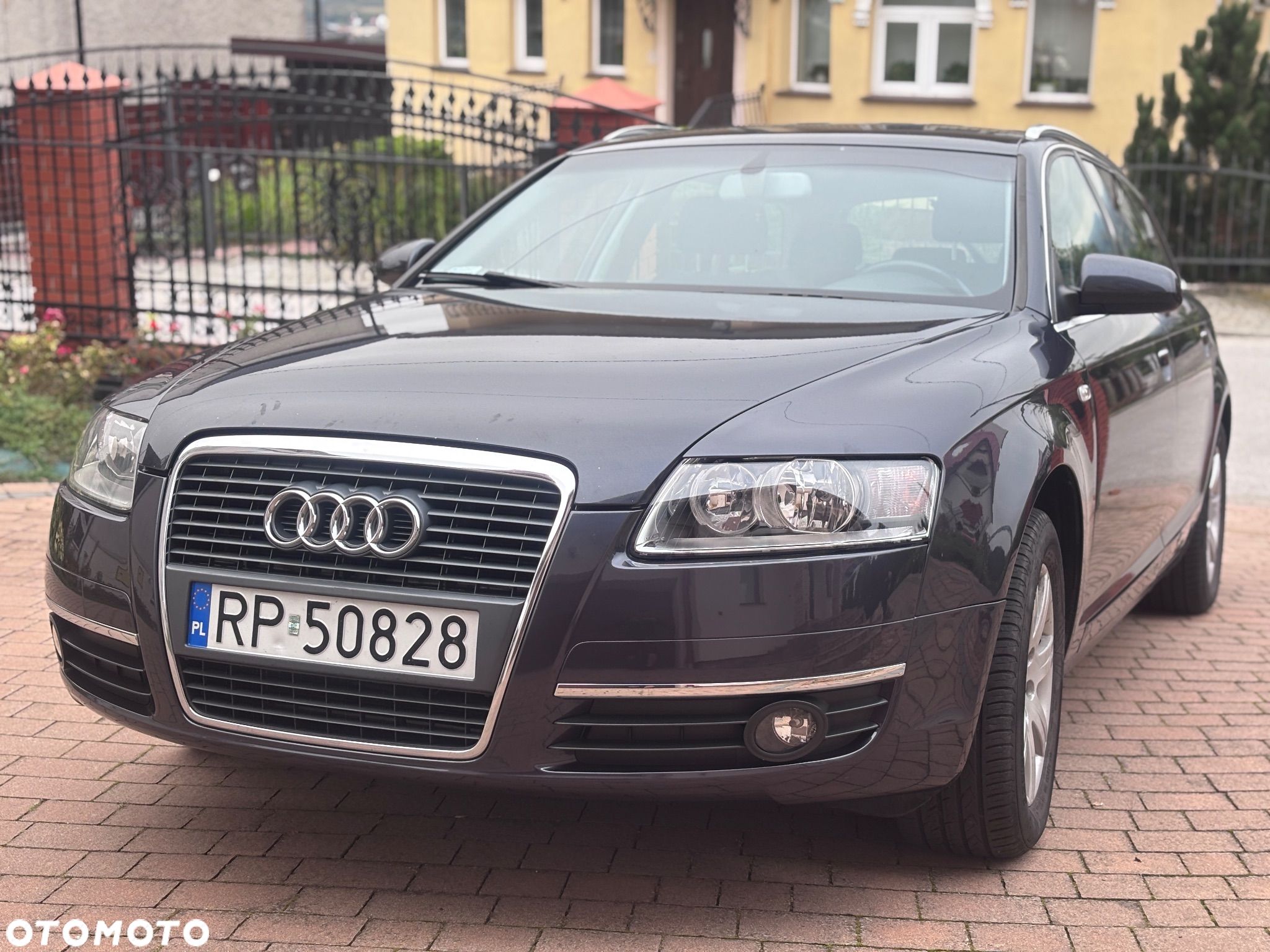 Audi A6 - 1