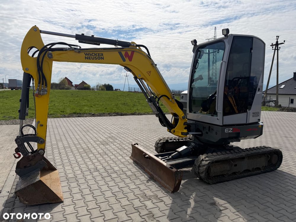 Wacker Neuson EZ36 - 8
