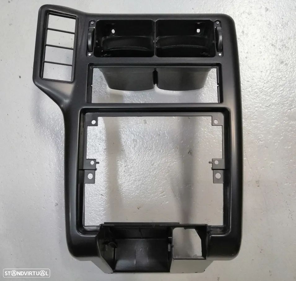 Consola / Moldura / Aro do rádio e botões tablier Seat Ibiza 6K e Polo 6N - 1