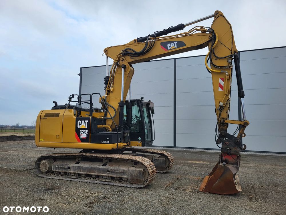 Caterpillar 323 EL / z Niemiec / Ramię 3 razy łamane / - 5