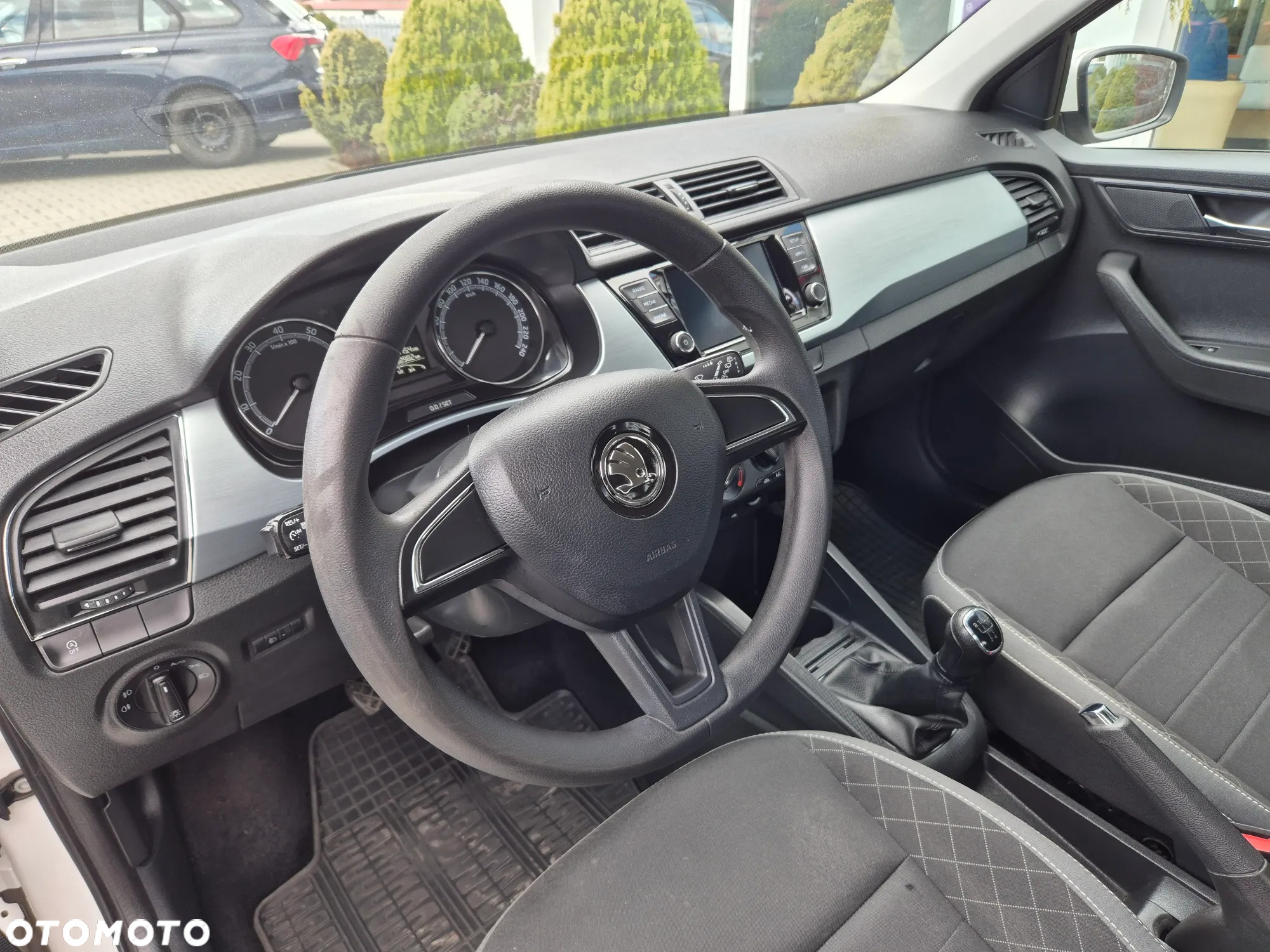 Skoda Fabia 1.0 TSI Ambition - 6