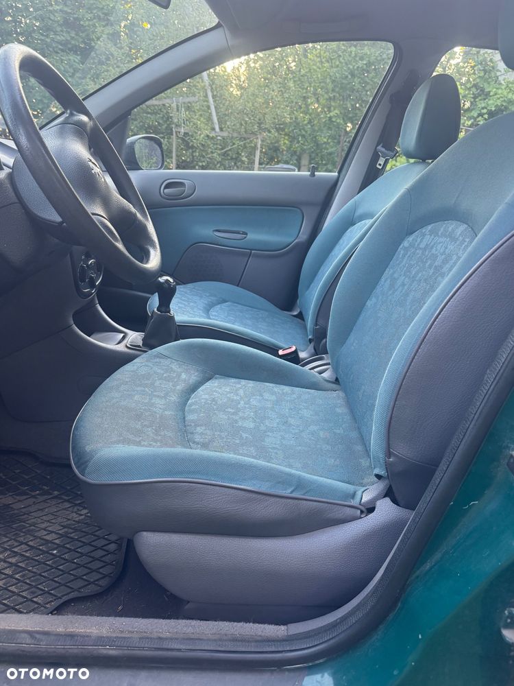 Peugeot 206 1.1 XR - 6