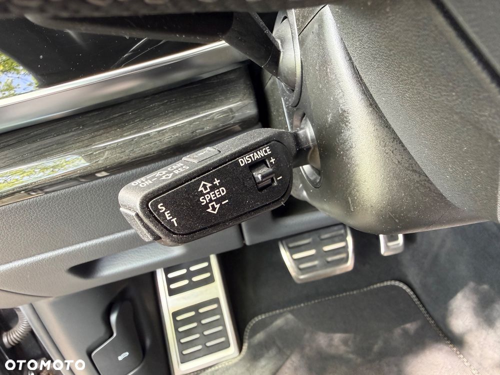 Audi SQ8 - 28