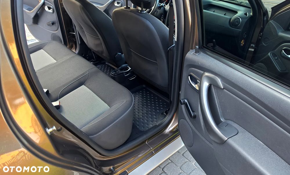 Dacia Duster 1.6 SCe Laureate S&S - 25