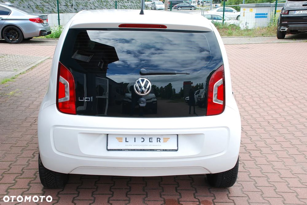 Volkswagen up! white - 3