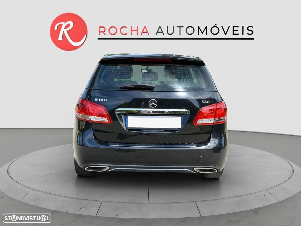 Mercedes-Benz B 180 - 8