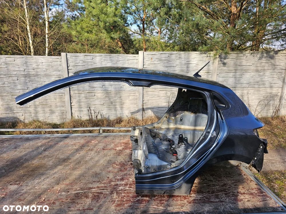 DACH Z BŁOTNIKAMI RENAULT CLIO V - 1