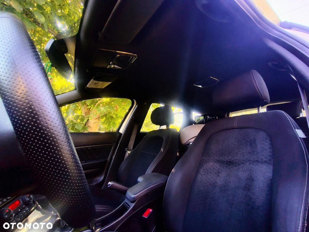 Alfa Romeo 159 2.0JTDM Sport Plus - 11