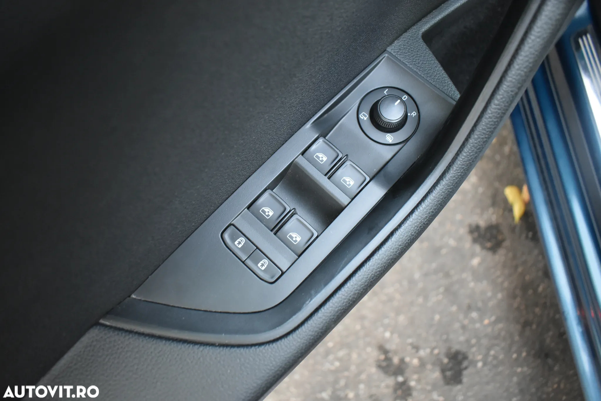Skoda Superb 2.0 TDI DSG Ambition - 16