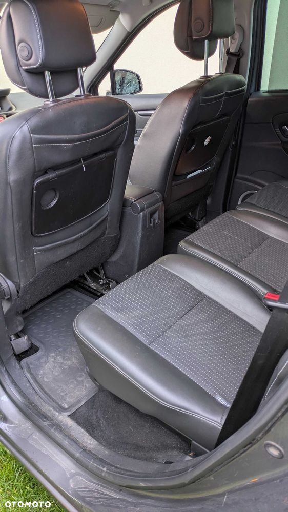 Renault Grand Scenic - 6
