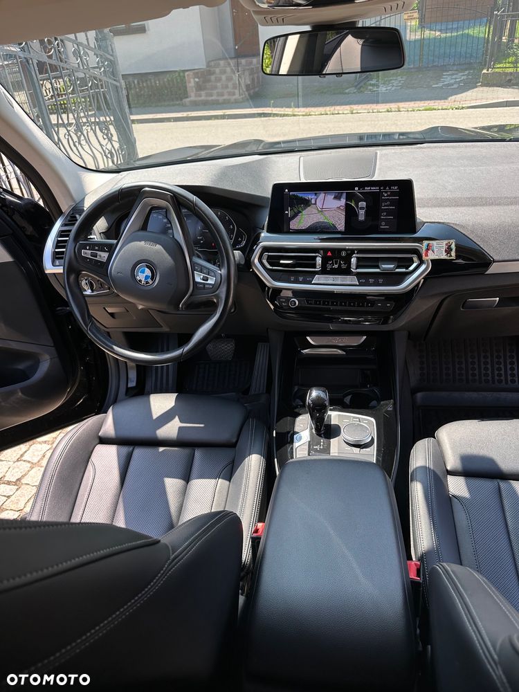 BMW X3 xDrive20i - 11