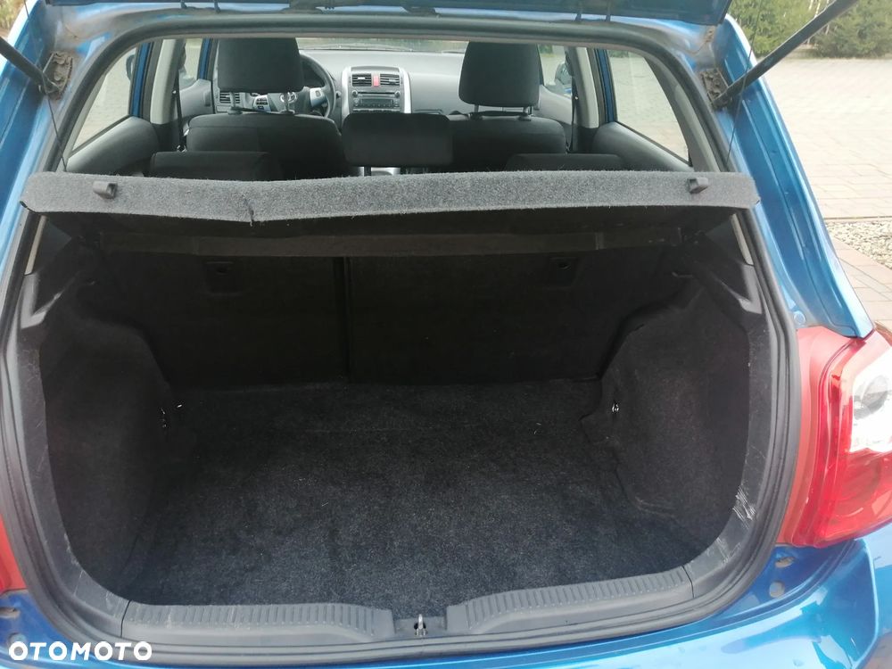 Toyota Auris 1.33 Dual-VVT-i START Edition - 11