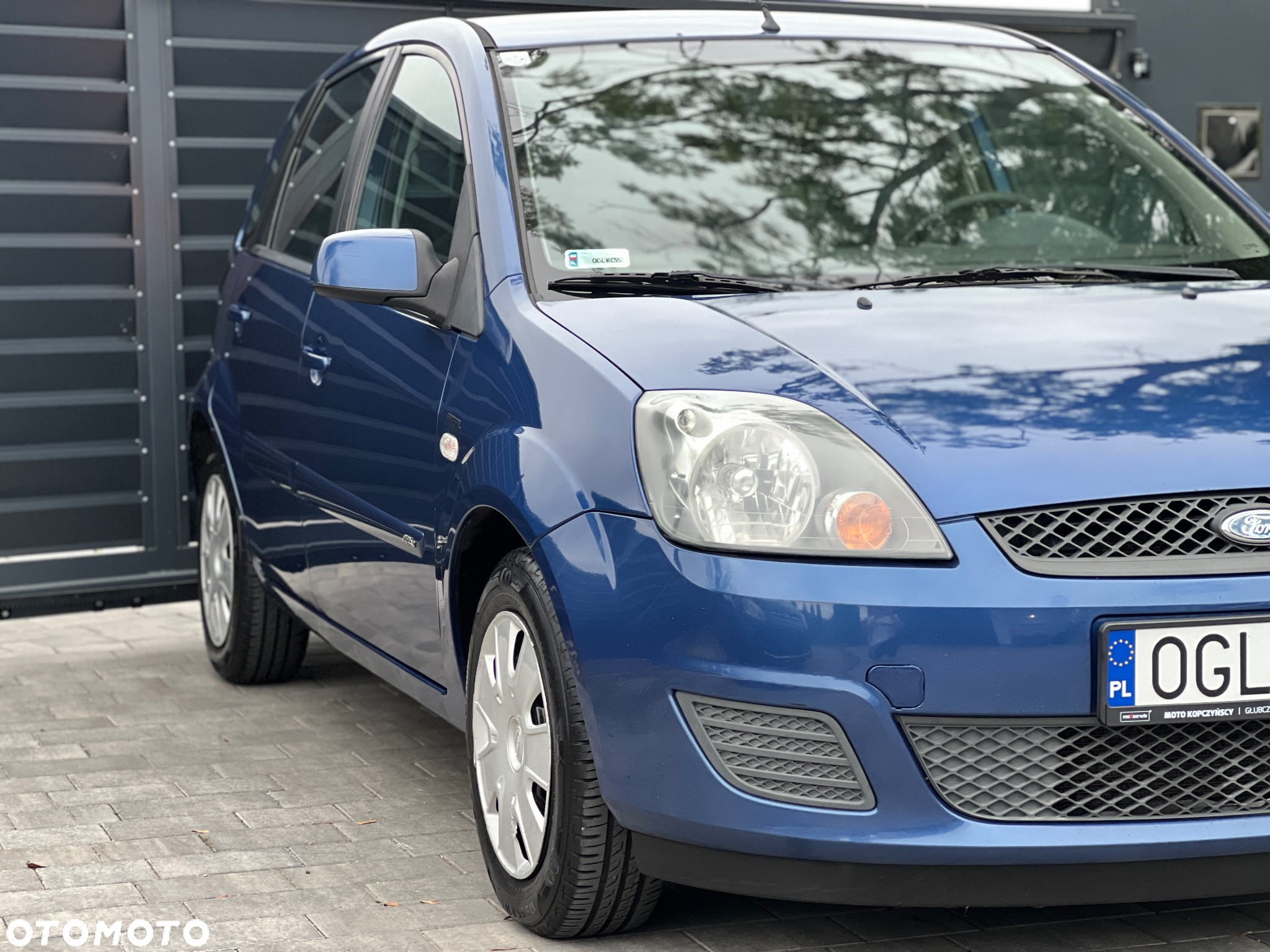 Ford Fiesta 1.3 Silver X - 26
